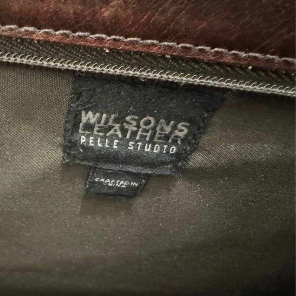 WORN Aged Brown High End WILSONS Leather Briefcase Lawyer Bag Pelle Studio